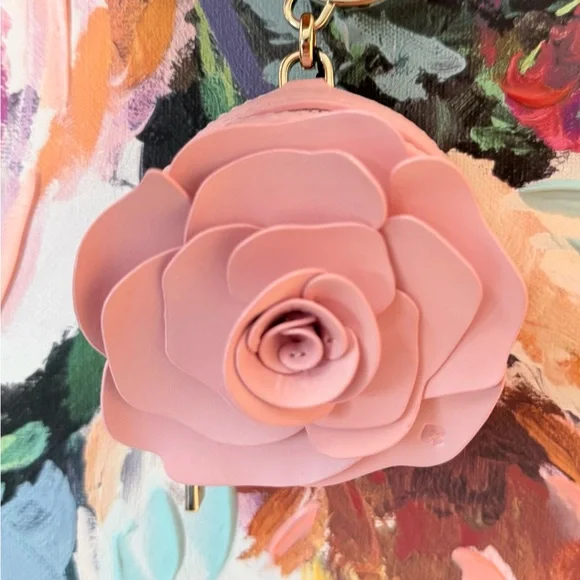 🌸💐KATE SPADE 3D FLORA FLOWER Rose COIN PURSE KEYCHAIN BAG CHARM ORIGINAL PKG - Picture 4 of 6